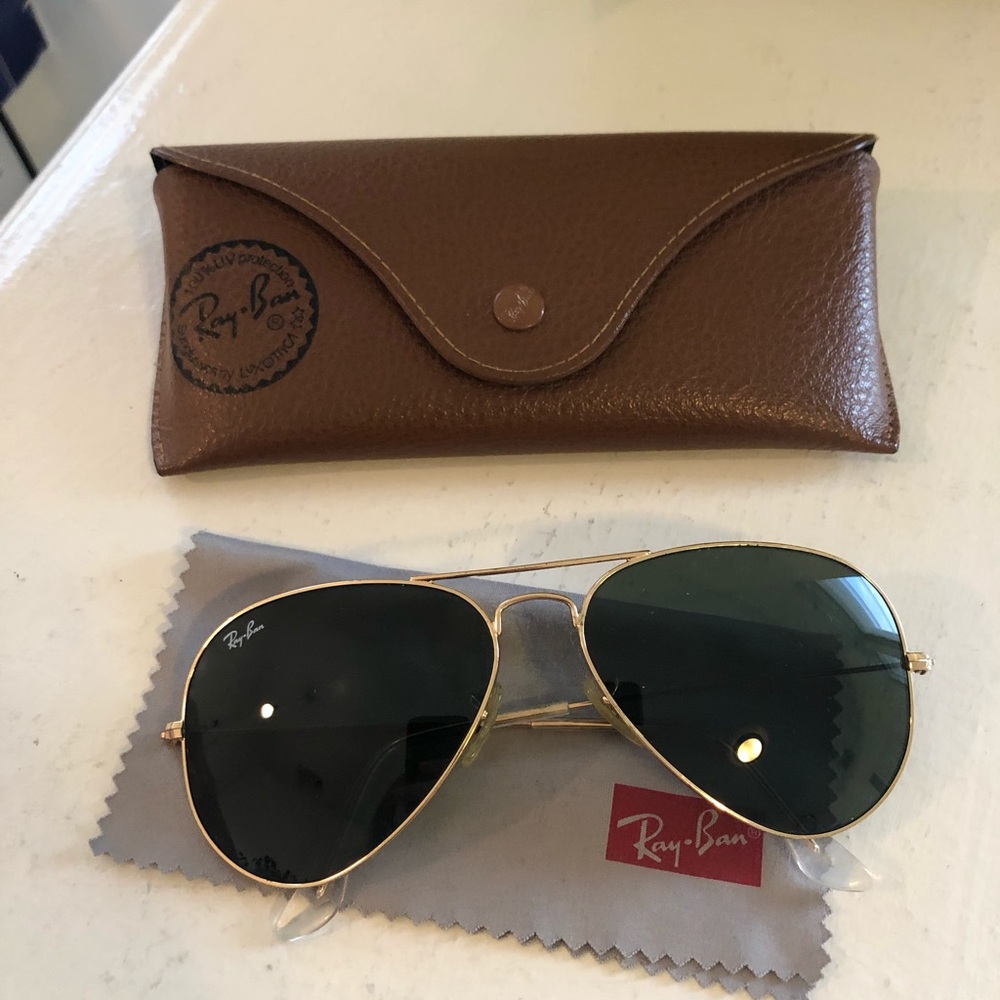 Ray Ban Large Aviator Sunglasses
